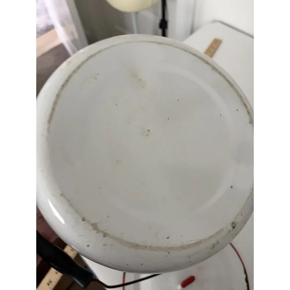 Vintage Pot With Lid enamelware